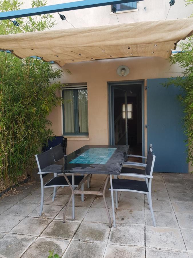 En Camargue Proche De La Climatise Apartment *