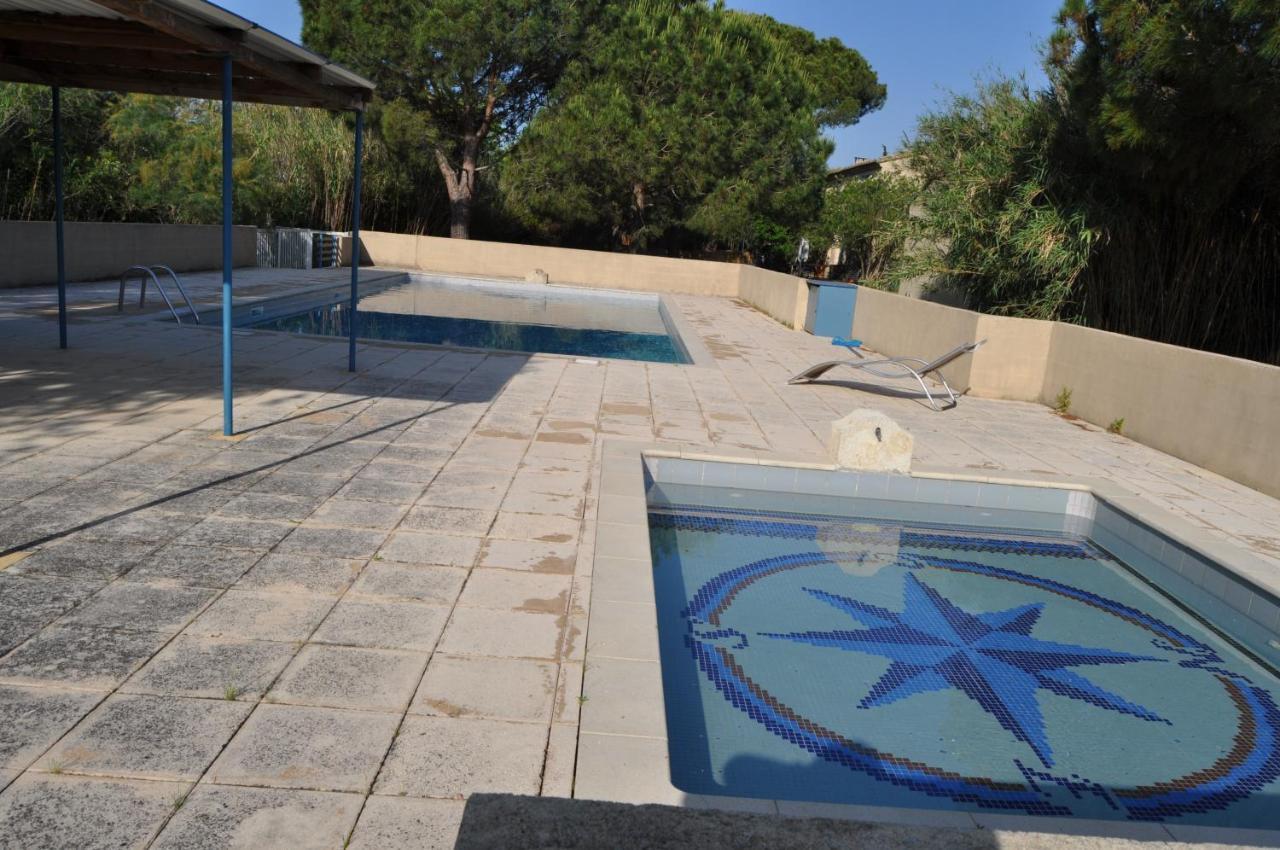 En Camargue Proche De La Climatise Aigues-Mortes